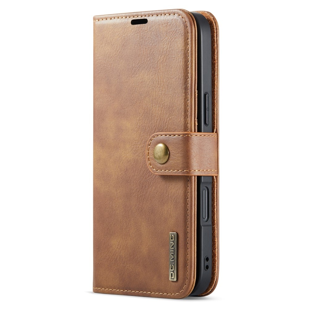 Étui portefeuille Magnet Wallet iPhone 16 Plus, Cognac