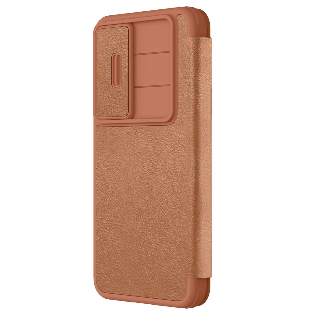 Etui Qin Pro CamShield Samsung Galaxy S25 Brown