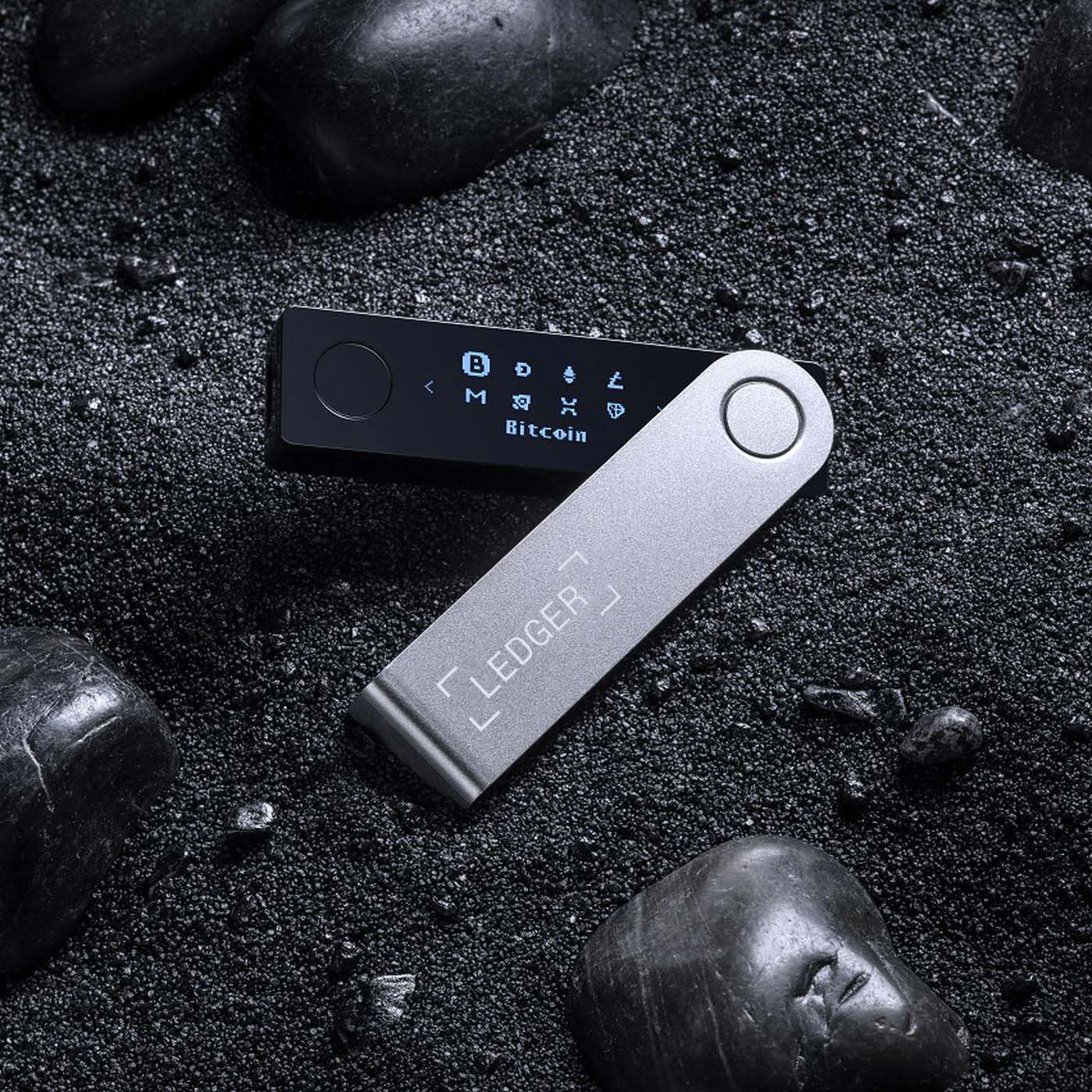 Nano X Crypto Hardware Wallet, noir