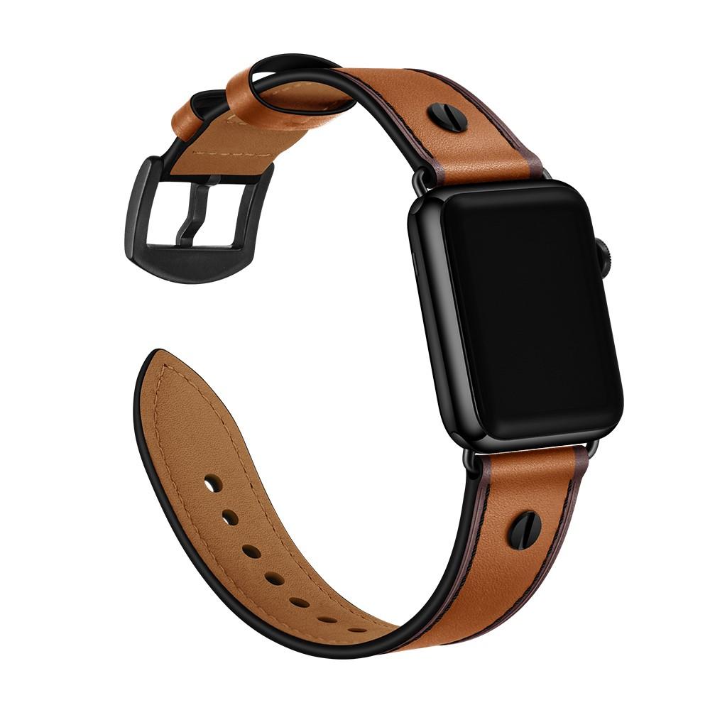 Bracelet en cuir clouté Apple Watch 45mm Series 8 Marron